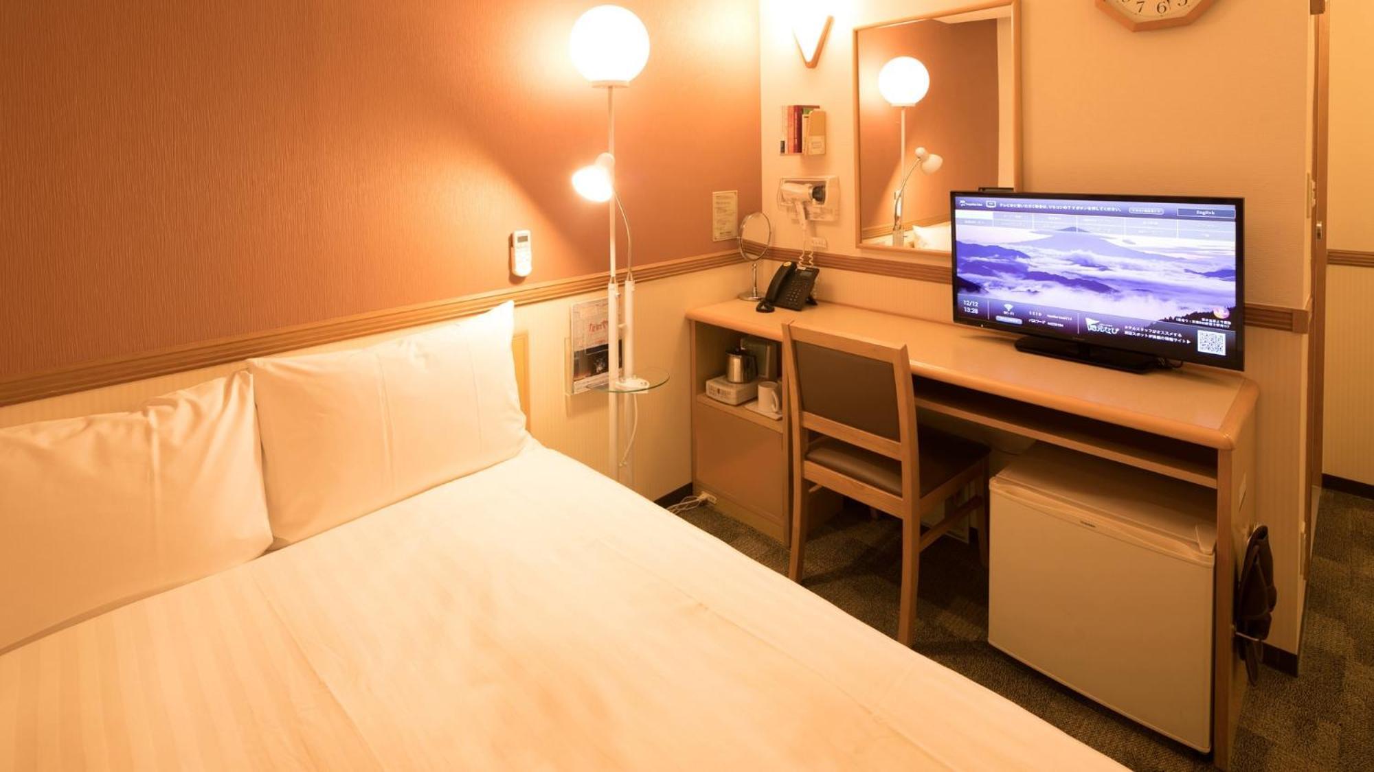 Toyoko Inn Kumamoto-Jyo Toricho Suji Rum bild