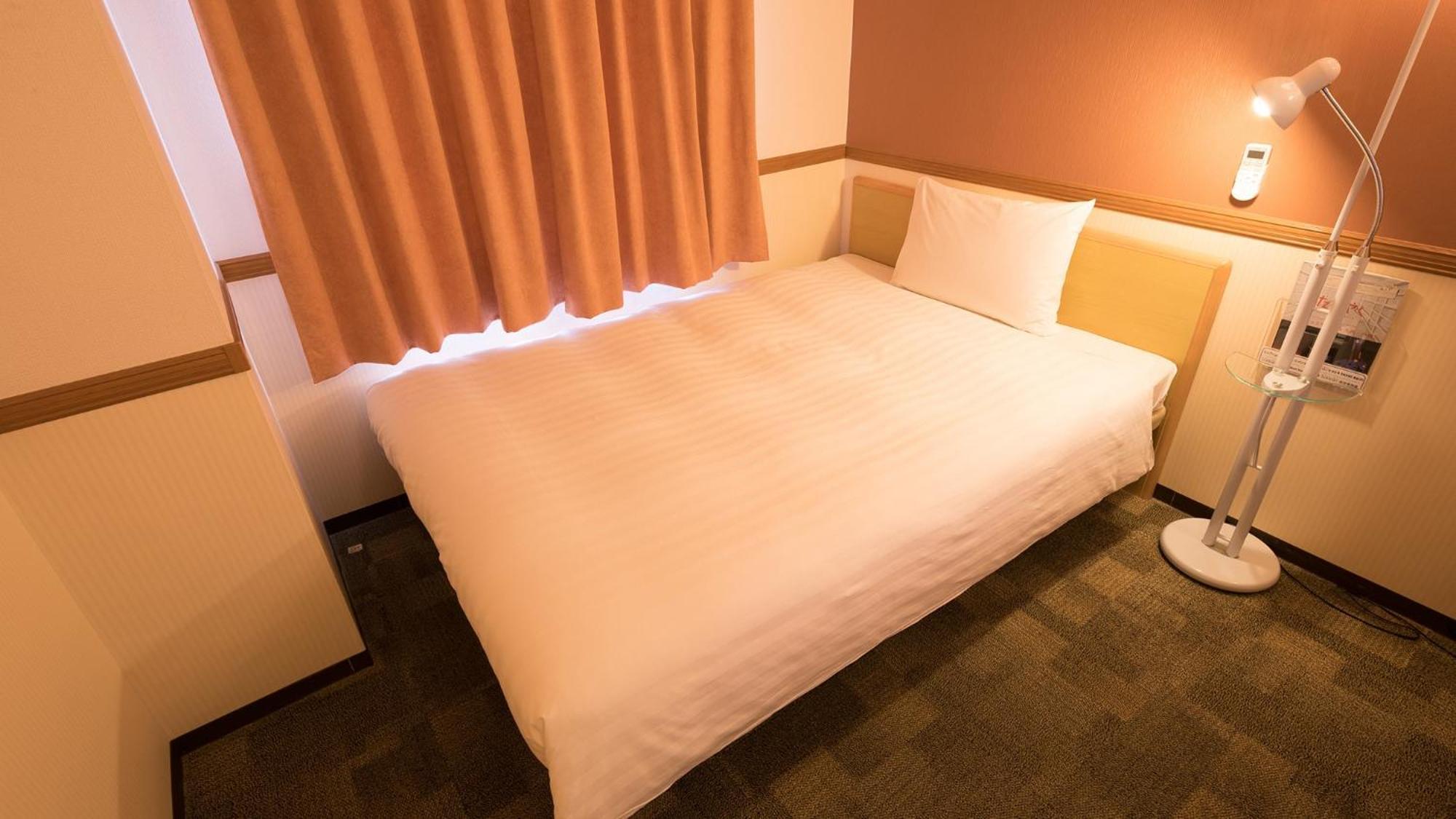 Toyoko Inn Kumamoto-Jyo Toricho Suji Rum bild